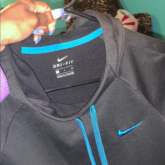 Nike pullover - Picture 5 of 5